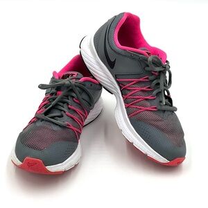 Nike Air Relentless Gray and Pink Running Shoes Size 6